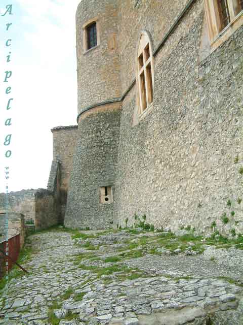 Capestrano